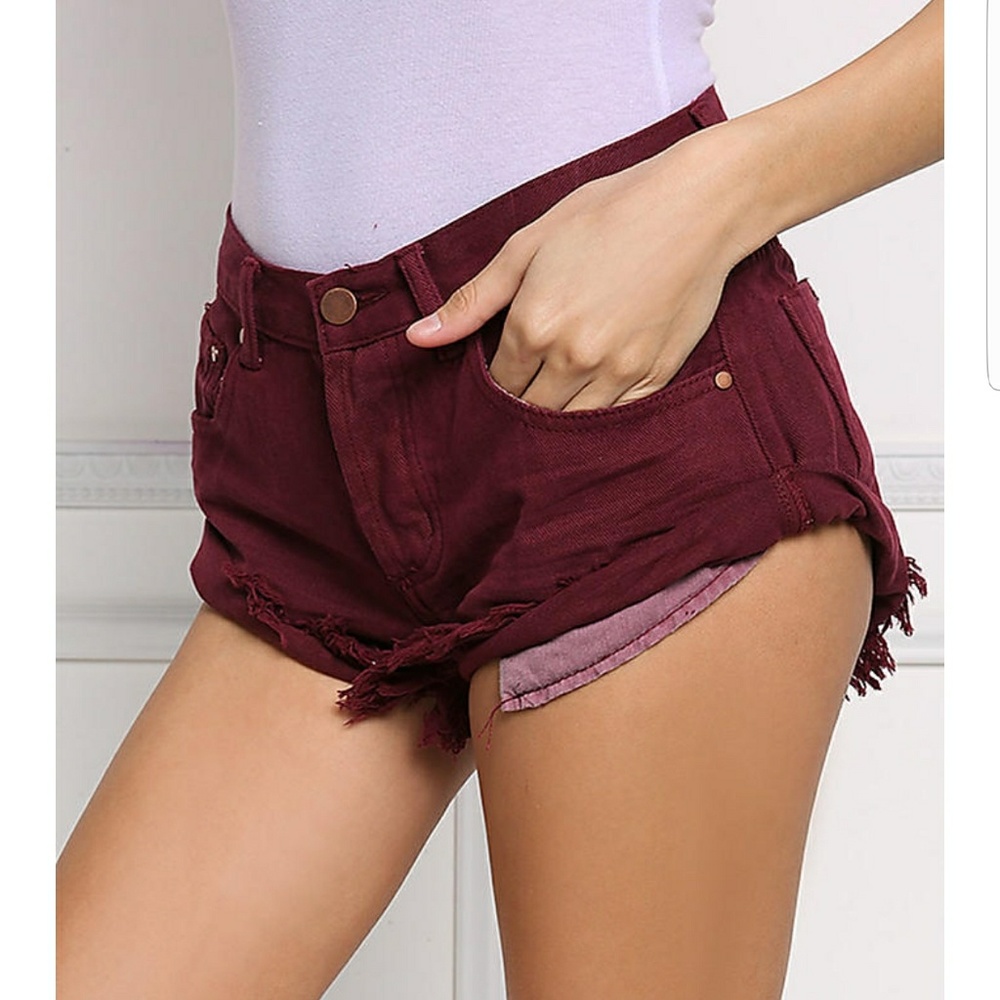 Burgundy Wine Frayed Bandit Style Cuffed Shorts